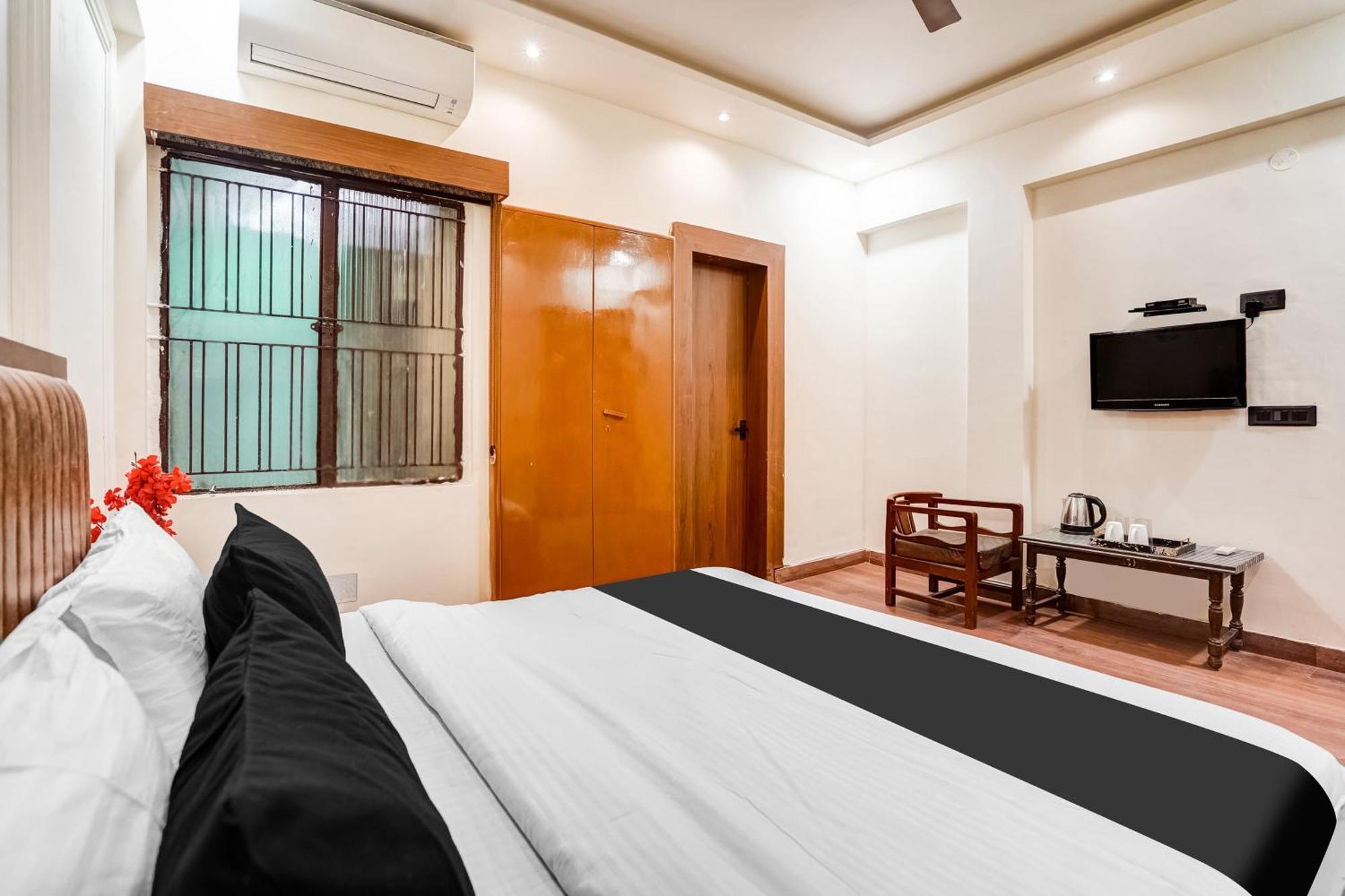 Super Collection O Ratan Lal Nagar Hotel กานปูร์ ภายนอก รูปภาพ