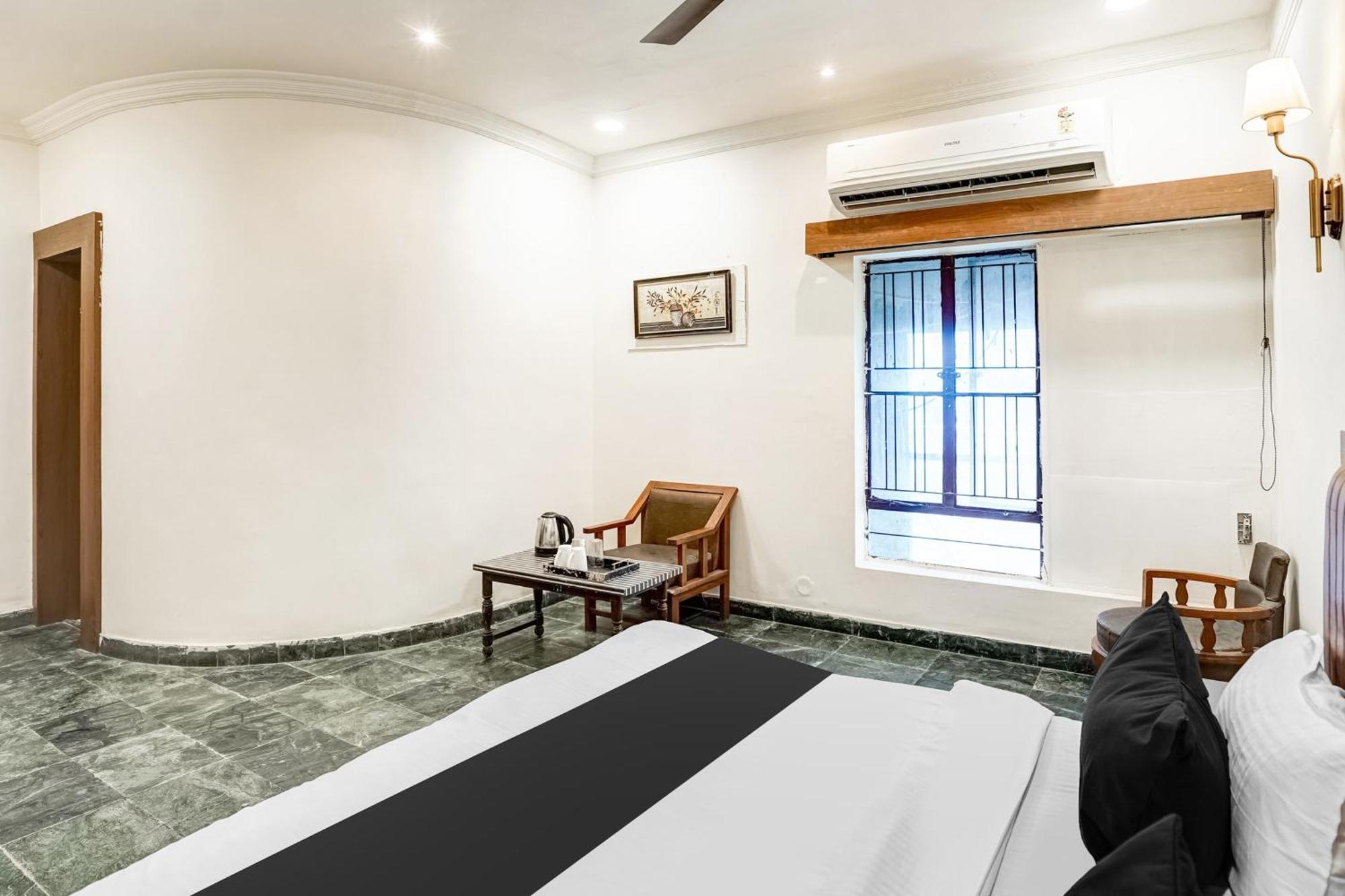 Super Collection O Ratan Lal Nagar Hotel กานปูร์ ภายนอก รูปภาพ