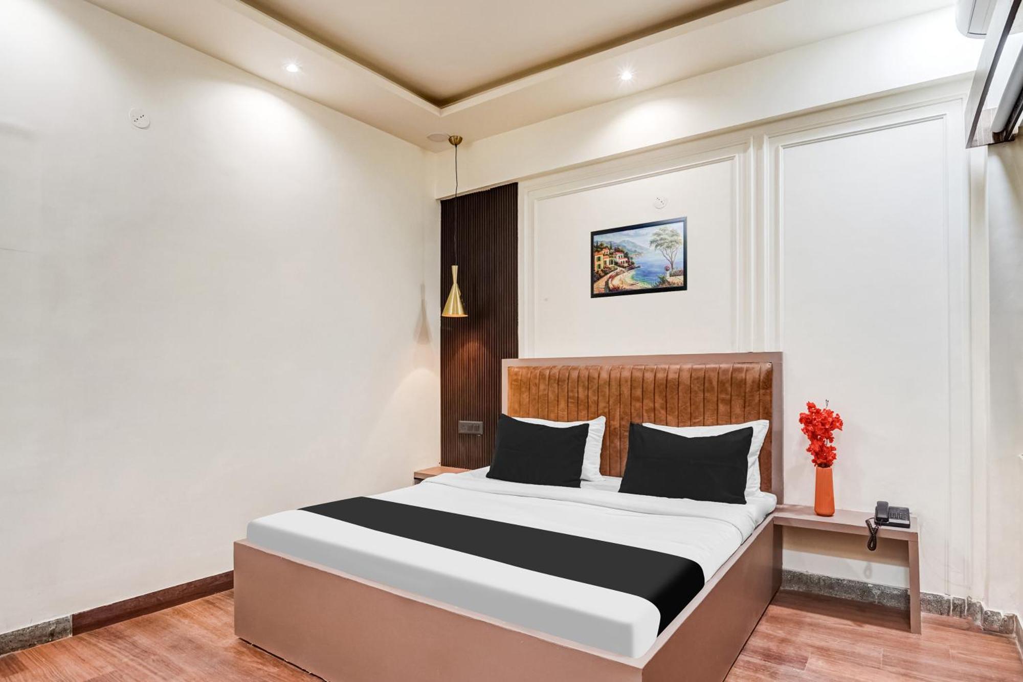 Super Collection O Ratan Lal Nagar Hotel กานปูร์ ภายนอก รูปภาพ